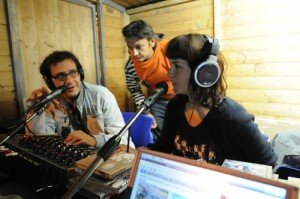 radio_wave_21