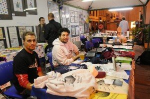 stand_08